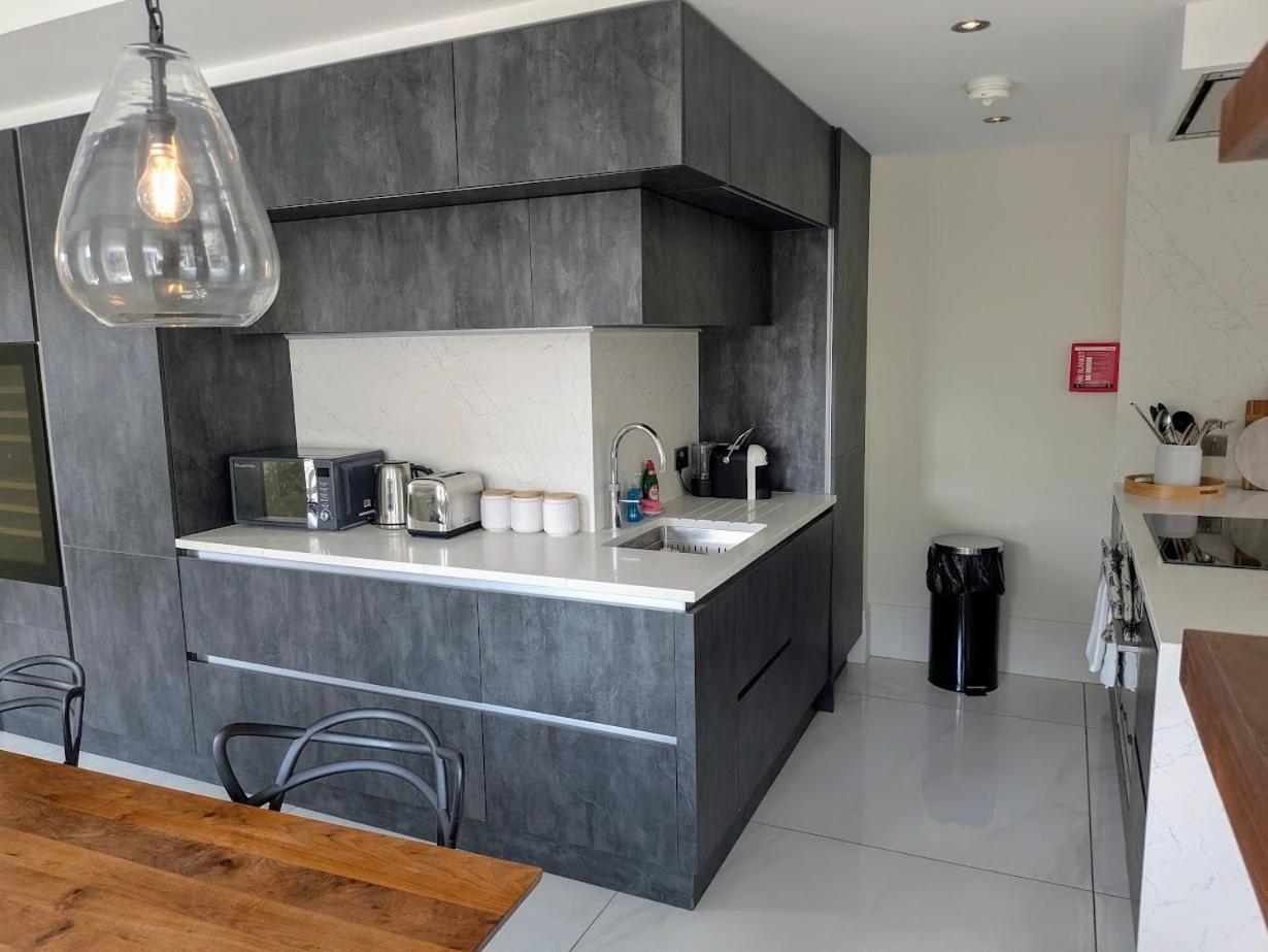 The Old Fire Station Luxury Apartment ยอร์ค ภายนอก รูปภาพ